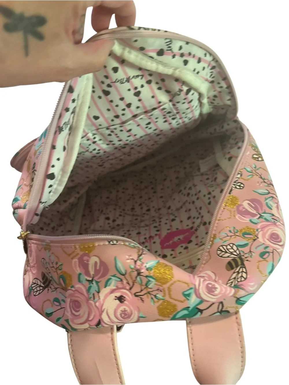 Betsey Johnson style profile